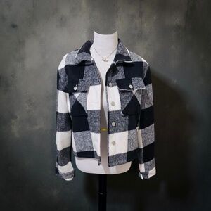Women Fleece Cropped Jacket Fuzzy Flannel Black & White Plaid Sherpa